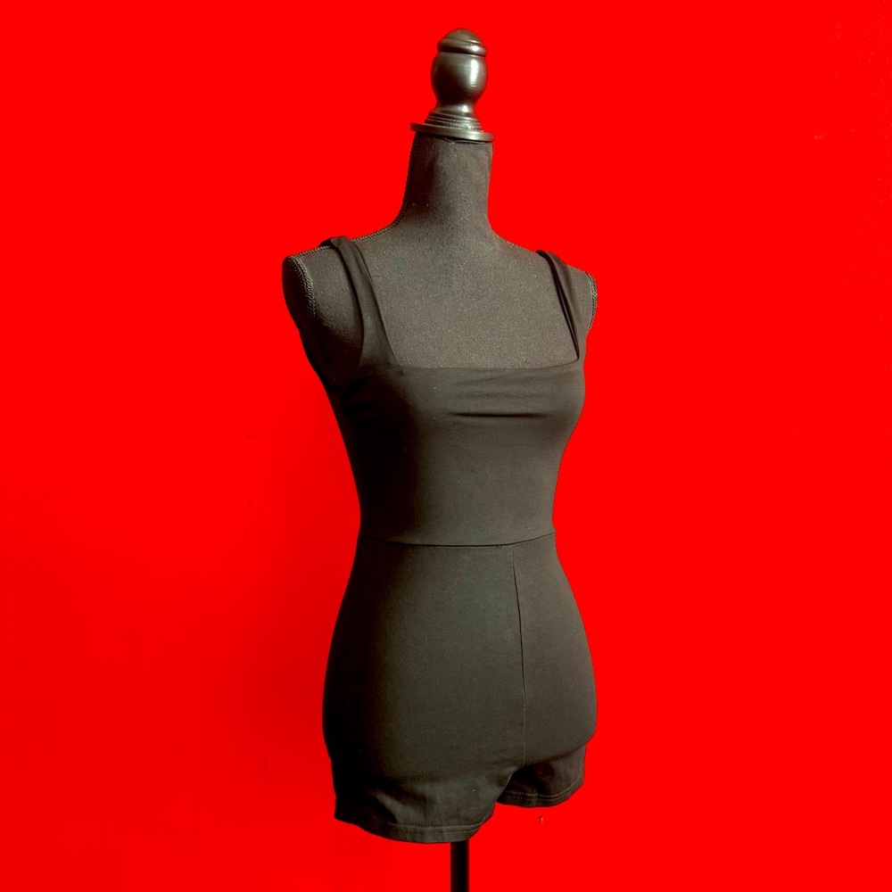 Superdown Square Neck Romper - image 1